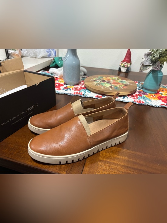 Vionic Shoes - Vionic Uptown A-Line Loafer